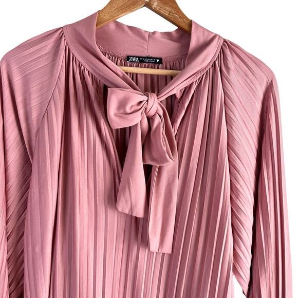 Zara Pleated Long Sleeve Tie-Neck Mini Dress in Dusty Rose Pink Bloggers Fave, M - Picture 5 of 16